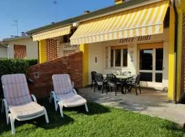 Bright villa in Caorle with private garden