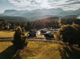 Dolomites View X Lodges - Camping