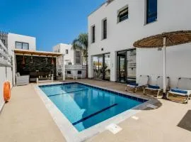 Villa Alassia 16 by Ezoria Villas