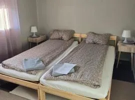 Sól - S12 Guesthouse