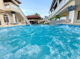 Elegant 7BRVilla in Cabarete, Whirlpool, Pool, Beach, Adventure!, hotel in Cabarete