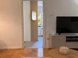 Stadthaus Apartment mit Garten und Parkplatz