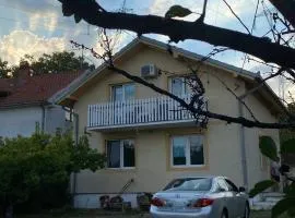 Cozy House Belgrade