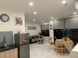 Parkview Homestay BS802 The Beverly Solari Vinhomes Grand Park, hotell i Tân Vạn