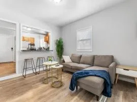 Little Italy Family Suite 4 TVs Bunk Beds