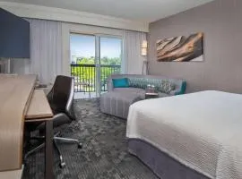 Comfort Inn & Suites North Allentown Bethlehem near Airport