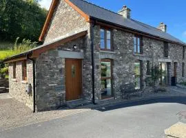 3 Bed in Defynnog oc-p33133