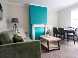 3 BDR House At Caledonia Luxe Stays Short Lets & Serviced Accommodation Falkirk, hôtel à Polmont