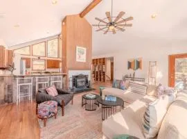 Grand Angel Fire mountain luxury ski chalet