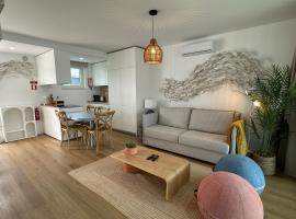 WHome Cozy Riverside Apartment in Trafaria, Hotel in Trafaria