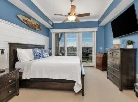 Marina Retreat