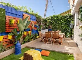 4 min à pied de la Plage, 3 BR, Piscine, Parking