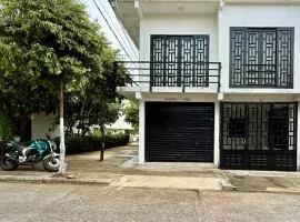 SANTYS HOUSE MELGAR apartamento amoblado 5 Huéspedes