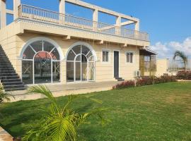 The Sol Street Villa, hotelli Nāsikissa