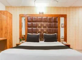 Hotel Prabha Wati Palace Suites Near Kashi Vishwanath Temple