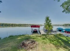 Big Fish Bay Hideaway - Rice Lake Home with Dock!