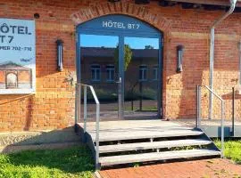 albgut GmbH - Übernachten im Kulturdenkmal Altes Lager Hotel BT7 und BT9