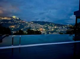 Yasa Retreat, hotel com piscina em Tādong