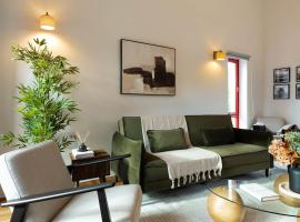 Botanic House - 3BR Home - Private Parking, hotel en Glasgow