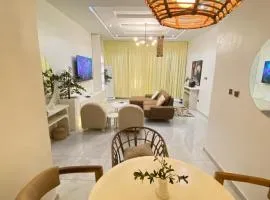 Mirrors edge Luxury Apartment