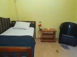 Airport room IN