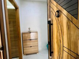 Modern Apartment Bouznika, hotel in Bouznika