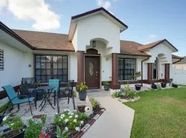Outdoor Relaxation! Port St Lucie Family Home