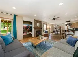 Shady Grove with 4 King Beds, Dog Run and Outdoor Fun