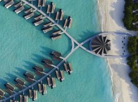 Kuredhivaru Resort and Spa - Maldives, hotell i Manadhoo