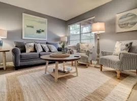 Spacious 3BR Hilton Head Getaway Pool Access