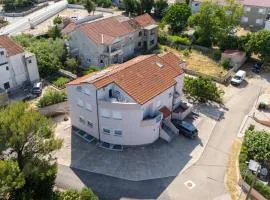 Apartments Ivan