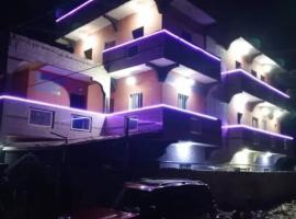 Fafaco border guesthouse, bed and breakfast en Amdallai