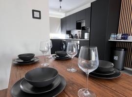 2 bed house in city centre - offers for long stays, hotel v destinaci Nottingham