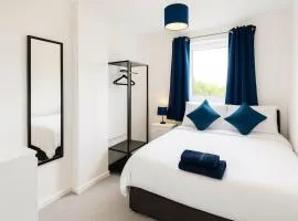 Stoke Mandeville House - Sleep 6-8