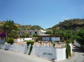La Valle Verde: Zambrone'de bir otel