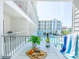 Sea Glass 214 New Condo ON THE BEACH, condo in Gulf Shores