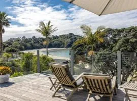 The Cottage - Oneroa's Best Viewpoint