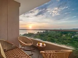 Ocean view and resort-style apartment
