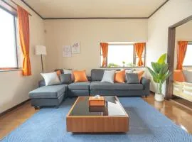 MarunoStay-最大8名-プロジェクター完備-アクセス良好-岡山城後楽園徒歩圏内