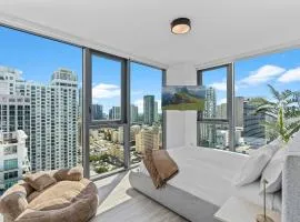 Downtown Miami Luxury Two Bed Two Bath