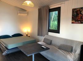 AHARAU lodge &ndash; hotel z parkingiem 
