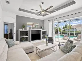 Oasis Home Heated Pool Fenced Yard