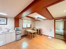 Seoul Family House 4F Private Room