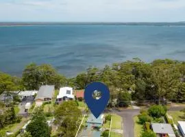 Greville on the bay