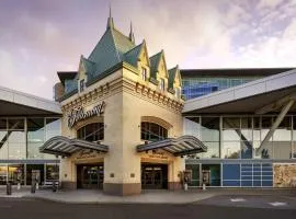 Fairmont Vancouver Airport In-Terminal Hotel