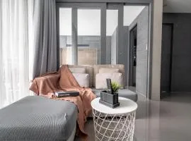 Luxury 1BR Apt Kamala Beach Resort B413