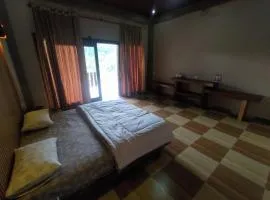 Senaru Lodge