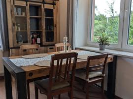 Ferienwohnung am Eifelsteig, khách sạn ở Üxheim