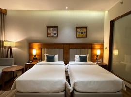 DNT Plaza, hotel sa Morbi