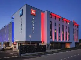 ibis Sens